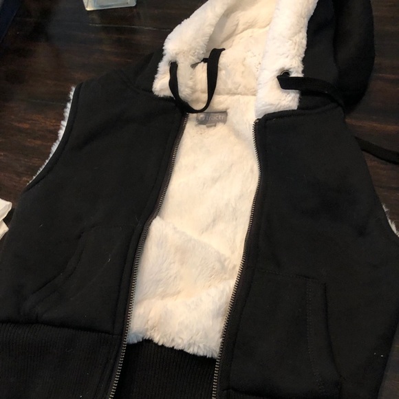 Tractr fleece vest M - Picture 2 of 5